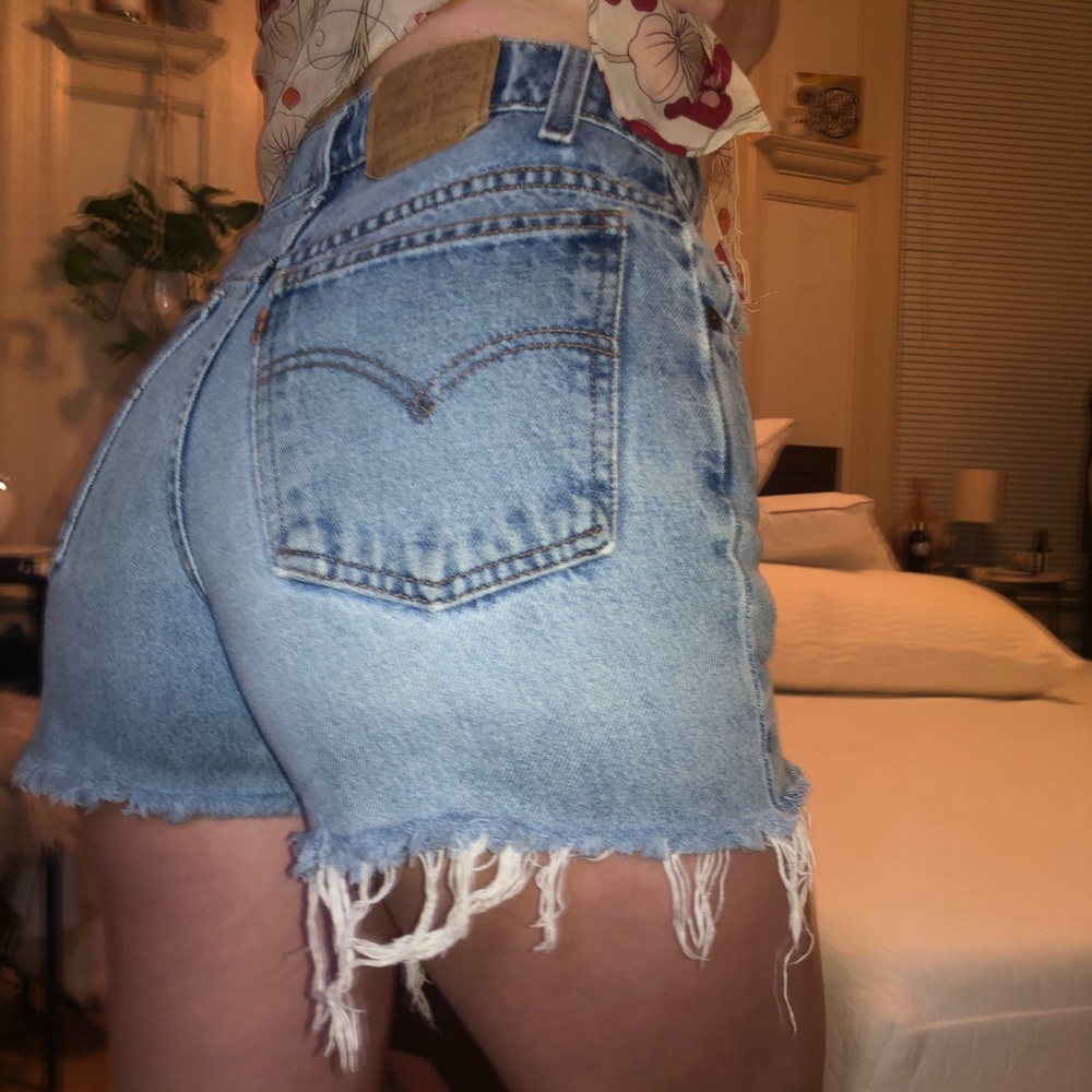 SOLD! Vintage Twin Levi’s High Waisted Jean Shorts
